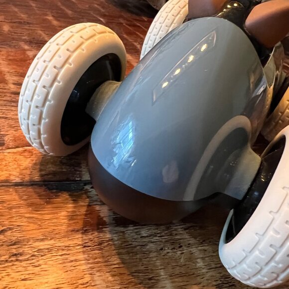 Playforever Midi Scrambler Toy Car With Cat Driver In Blue & White - Picture 5 of 8